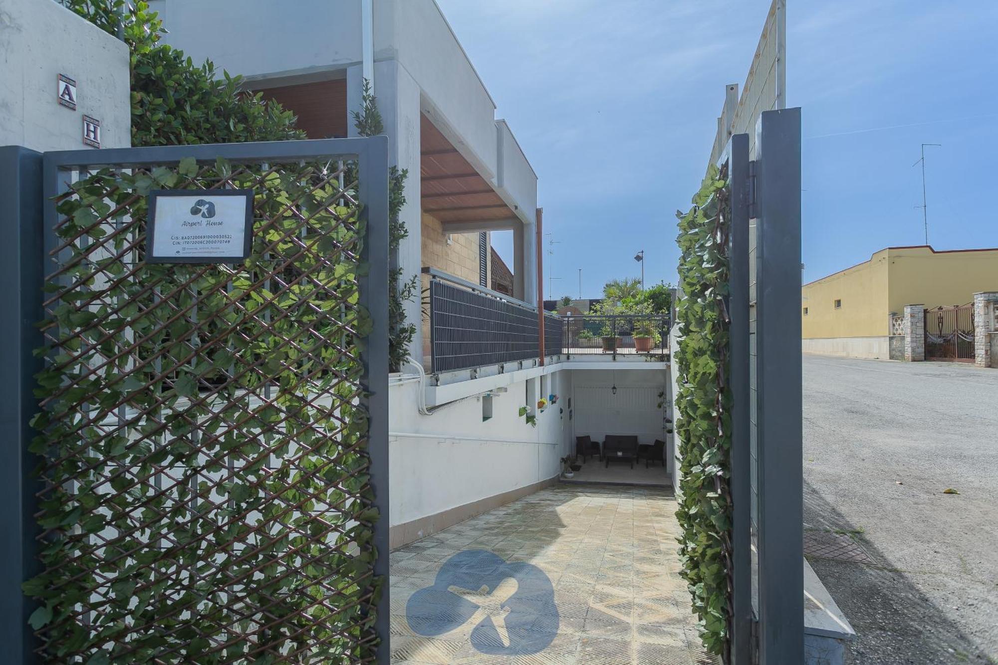 Airport House Διαμέρισμα Μπάρι Εξωτερικό φωτογραφία